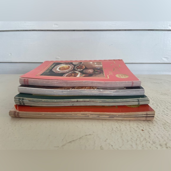 4X Companies Coming Cookbooks - Picture 5 of 6